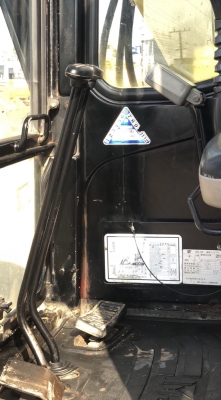 ขายรถขุด CAT 305SR คอนโทรลสั้น ปั๊มนิ้ว นำเข้าเองจากญี่ปุ่น สภาพสวยพร้อมใช้ มีVDOการทำงานครับ