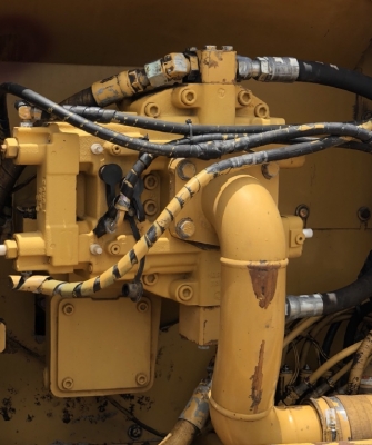 ขายรถขุด CAT 330B ลายหัวกระแทก นำเข้าเองจากญี่ปุ่น สภาพสวยพร้อมใช้ มีVDOการทำงานครับ ขายรถขุด CAT 330B ลายหัวกระแทก นำเข้าเองจากญี่ปุ่น สภาพสวยพร้อมใช้ มีVDOการทำงานครับ