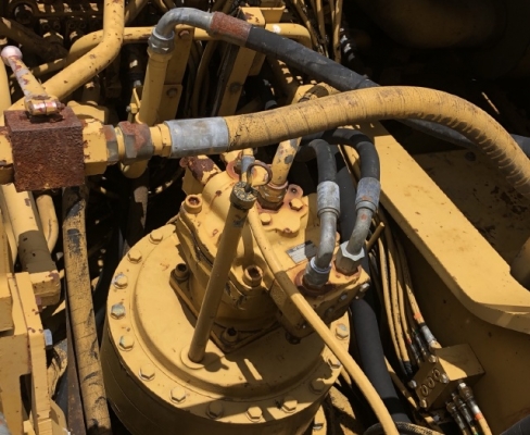 ขายรถขุด CAT 330B ลายหัวกระแทก นำเข้าเองจากญี่ปุ่น สภาพสวยพร้อมใช้ มีVDOการทำงานครับ ขายรถขุด CAT 330B ลายหัวกระแทก นำเข้าเองจากญี่ปุ่น สภาพสวยพร้อมใช้ มีVDOการทำงานครับ