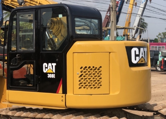 ขายรถขุด KATO 308US ปี 2012 มีลายหัวกระแทก นำเข้าเองจากญี่ปุ่น สภาพสวยพร้อมใช้ มีVDOการทำงานครับ ขายรถขุด KATO 308US ปี 2012 มีลายหัวกระแทก นำเข้าเองจากญี่ปุ่น สภาพสวยพร้อมใช้ มีVDOการทำงานครับ
