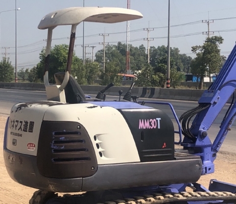 ขายรถขุด MITSUBISHI MM30T (1XXX ชั่วโมง) นำเข้าเองจากญี่ปุ่น สภาพสวยพร้อมใช้ มีVDOการทำงานครับ
