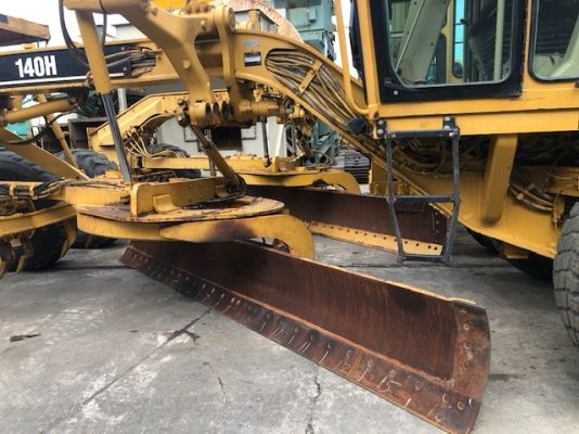 รถเกรด Cat140H-APM ปี 2004 พร้อมสแกนริฟาย รถเก่านอก พร้อมใช้