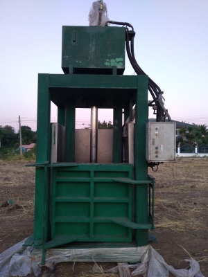 HYDRAULIC VERTICAL WASTE COMPACTOR 80Ton