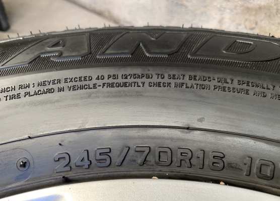 ล้อแม็ก Mazda BT50 Pro ขอบ 16 แถมยาง 245-70-16 Dunlop ปี 16