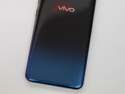 VIVO Y91c สีดำน้ำเงิน สภาพดี ใส่ได้ทุกซิม พร้อมใช้งาน