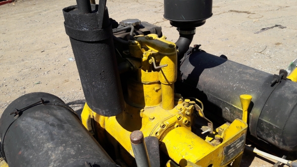 ขายรถบด BOMAG รุ่นBW75S มือสองญี่ปุ่น ขนาดใหญ่ 1 ตัน บดอัดสั่นสเทือนได้ เครื่องดีเซล1สูบ สภาพดีพร้อมใช้งาน 78000 โทร 084-5424150