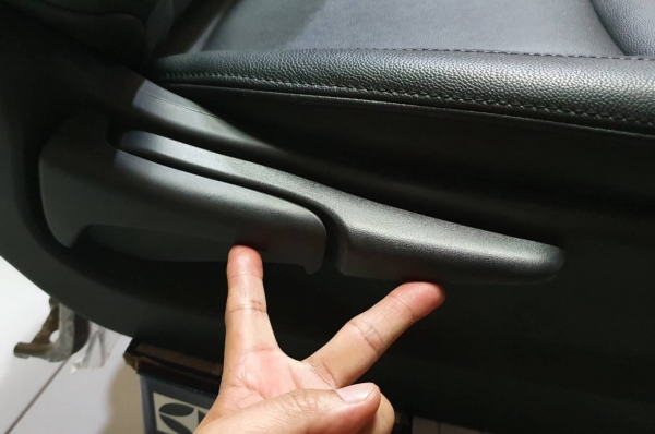 เบาะ nissan navara np300 เบาะ nissan navara np300