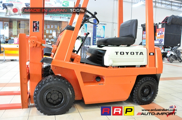 ขายรถโฟล์คลิฟท์มือสอง TOYOTA รุ่น 4FGL15-15110 นำเข้าจากประเทศญี่ปุ่น 100\% ไม่เคยใช้งานในไทย