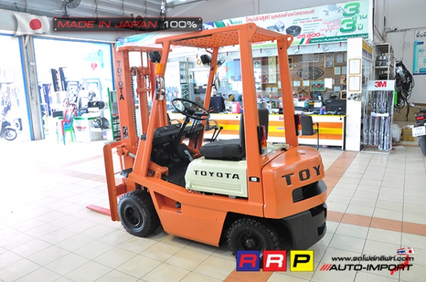 ขายรถโฟล์คลิฟท์มือสอง TOYOTA รุ่น 4FGL15-15110 นำเข้าจากประเทศญี่ปุ่น 100\% ไม่เคยใช้งานในไทย