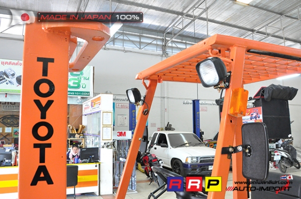 ขายรถโฟล์คลิฟท์มือสอง TOYOTA รุ่น 4FGL15-15110 นำเข้าจากประเทศญี่ปุ่น 100\% ไม่เคยใช้งานในไทย