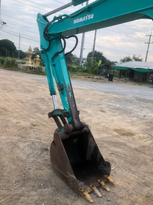 ขาย 275,000 KOMATSU pc 45-7 E เครื่องดำ พร้อมลายหัวเจาะ เครื่องดี ปั้มแรง เอวแน่น ช่วงล่างเต็ม รถสวยพร้อมใช้  รถอยู่ ปทุมธานี สามโคก 090-772-3710 090-772-3708