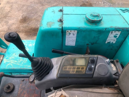 ขาย 275,000 KOMATSU pc 45-7 E เครื่องดำ พร้อมลายหัวเจาะ เครื่องดี ปั้มแรง เอวแน่น ช่วงล่างเต็ม รถสวยพร้อมใช้  รถอยู่ ปทุมธานี สามโคก 090-772-3710 090-772-3708