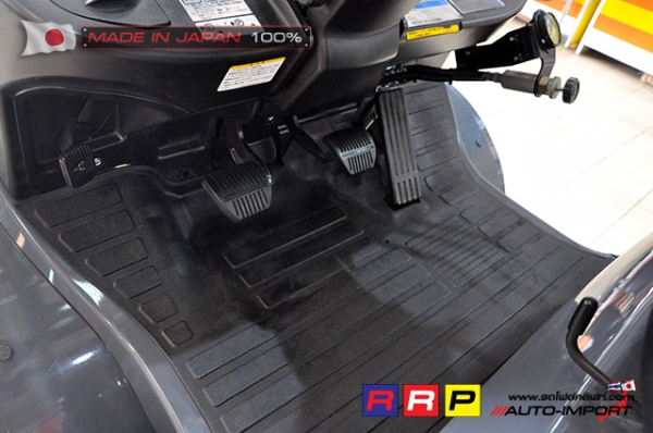 ขายรถโฟล์คลิฟท์มือสอง TOYOTA รุ่น 8FGJ30-30674 นำเข้าจากประเทศญี่ปุ่น 100\% ไม่เคยใช้งานในไทย