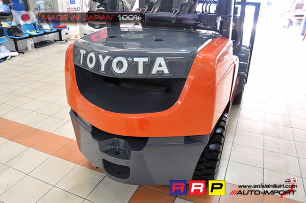 ขายรถโฟล์คลิฟท์มือสอง TOYOTA รุ่น 8FGJ30-30674 นำเข้าจากประเทศญี่ปุ่น 100\% ไม่เคยใช้งานในไทย