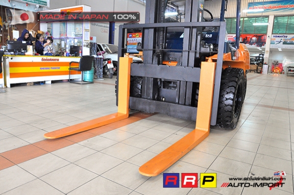 ขายรถโฟล์คลิฟท์มือสอง TOYOTA รุ่น 7FDA50-33430 นำเข้าจากประเทศญี่ปุ่น 100\% ไม่เคยใช้งานในไทย