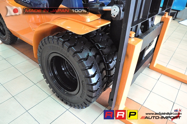 ขายรถโฟล์คลิฟท์มือสอง TOYOTA รุ่น 7FDA50-33430 นำเข้าจากประเทศญี่ปุ่น 100\% ไม่เคยใช้งานในไทย