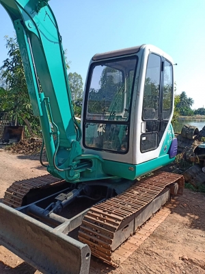 ขาย KOMATSU PC40-7. เก่านอกแท้  สภาพสวย เครื่องปั๊มแห้ง..พร้อมใช้  โทร  089-3818694  จ๊อย..