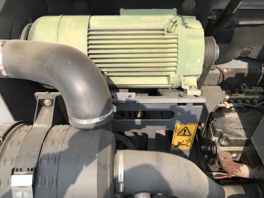 รถปูยาง VOGELE รุ่น Super 1800-2 แบบล้อแทร็ก นำเข้าจากยุโรป รถสวย ราคาไม่แพงครับ