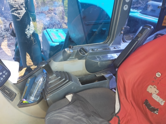 ขายรถแบคโฮ KOBELCO SK 200-8 YN11 ขายรถแบคโฮ KOBELCO SK 200-8 YN11