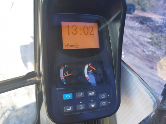 ขายรถแบคโฮ KOBELCO SK 200-8 YN11 ขายรถแบคโฮ KOBELCO SK 200-8 YN11