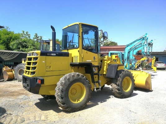 ขาย รถตัก KOMATSU WA100-3 นำเข้าจากญี่ปุ่น ระบบดี สีเดิมทั้งคัน ขายถูก โทร.090-986-2521 อ๊อบ