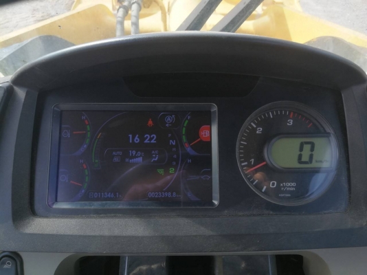 Premium เกรดA+++ รถตักล้อยาง KOMATSU WA320-7 นำเข้าจากญี่ปุ่น ขายถูก โทร.090-986-2521 อ๊อบ