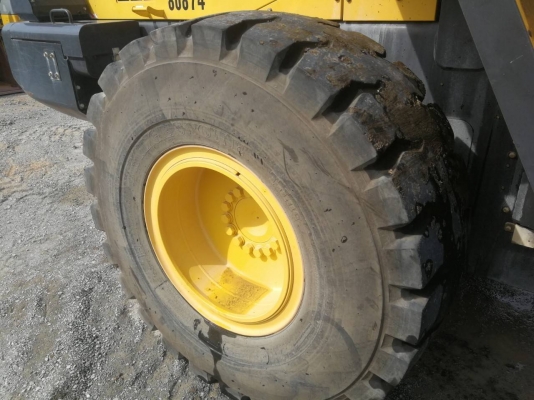 Premium เกรดA+++ รถตักล้อยาง KOMATSU WA320-7 นำเข้าจากญี่ปุ่น ขายถูก โทร.090-986-2521 อ๊อบ