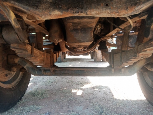 ขายรถสิบล้อดั้มช่วงล่างจ้มโบ้200เครื่องฮีโน้EH200เครื่อง175เเรงชโลกลาง