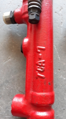 หัวสกัดลมยี่ห้อTOKU รุ่น TCA-7 และรุ่น TCB -130 สภาพสวย มาจากญี่ปุ่นครับ สนใจสอบถามเพิ่มเติมได้ครับ