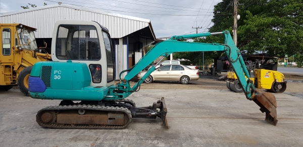 รถขุดโคมัตสุ PC30-7 เก่าญี่ปุ่น