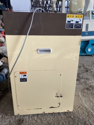 เครื่องร่อนแยกหินจากข้าวสาร 220v.ครับ เครื่องร่อนแยกหินจากข้าวสาร 220v.ครับ