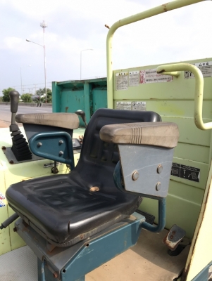 ขายรถบรรทุกอเนกประสงค์ YANMAR C30R กระบะดั้ม นำเข้าเองจากญี่ปุ่น สภาพสวยพร้อมใช้ มีVDOการทำงานครับ