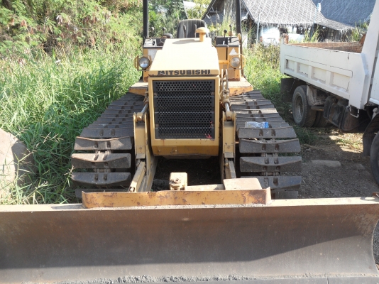 BD2F รถดันดิน Mitsubishi ซื้อเก่านอกมา @350,000฿ เอกสารอินวอย ดูแล้วสนใจโทรหาครับ ☎ 081-989-1989+ ID LINE :rangrayong