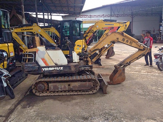 รถขุด Yanmar รุ่น YB221UZ ขนาด 2 ตัน มือสอง รถขุด Yanmar รุ่น YB221UZ ขนาด 2 ตัน มือสอง