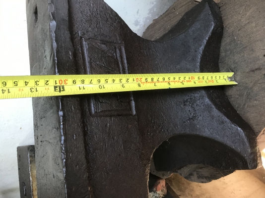 ทั่งตีเหล็ก 100 Kg. ทั่งตีเหล็ก 100 Kg.