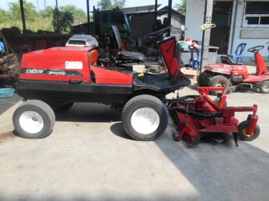 รถตัดหญ้า BARONESS LM 321F (CM274) 4 WD 27 แรง พร้อมใช้งาน