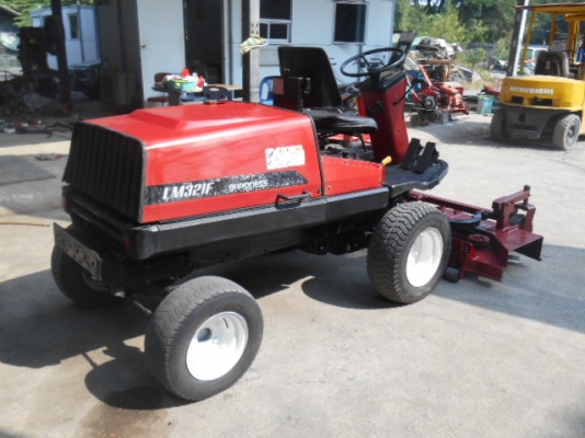 รถตัดหญ้า BARONESS LM 321F (CM274) 4 WD 27 แรง พร้อมใช้งาน