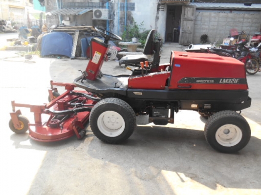 รถตัดหญ้า BARONESS LM 321F (CM274) 4 WD 27 แรง พร้อมใช้งาน