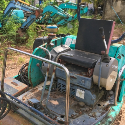 รถขุด KOMATSU รุ่น PC30R-8 ขนาด 3 ตัน มือสอง