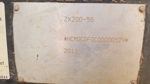 ขาย แบคโฮ HITACHI ZX200-5G รถออกห้างมือเดียวปี 57 ใช้งาน 10,000 ชม. รถเดิมสวยเต็มทุกระบบ เล่มทะเบียนครบ