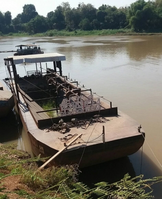 ขายเรือลำเลียงดูดทราย (เรือยังไม่ได้ขาย)