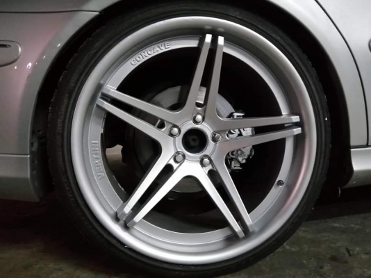 ล้อลาย ADV1 ขอบ20 พร้อมยาง 245 35 20 ปี17 ราคาไม่แพง