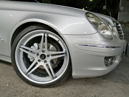 ล้อลาย ADV1 ขอบ20 พร้อมยาง 245 35 20 ปี17 ราคาไม่แพง