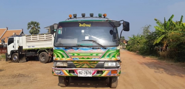 6ล้อดั้ม Hino FF172 พร้อมใช้ แชซซีสวย ยางดี