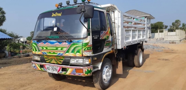 6ล้อดั้ม Hino FF172 พร้อมใช้ แชซซีสวย ยางดี
