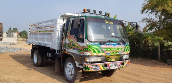 6ล้อดั้ม Hino FF172 พร้อมใช้ แชซซีสวย ยางดี