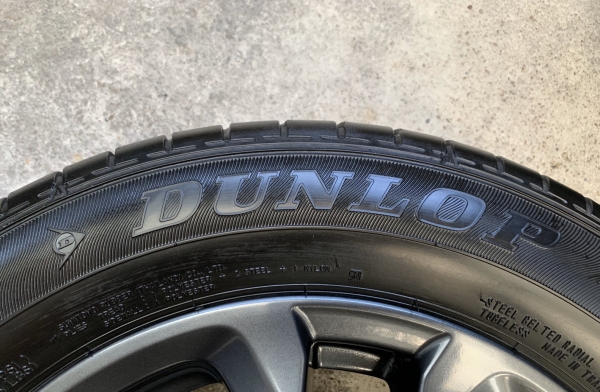 ล้อแม็ก Mazda 2 ขอบ 15 สีดำ มิดไนท์ พร้อมยาง 185-65-15 Dunlop ปี 18 แม็กสวย ดอกยางหนาปึก