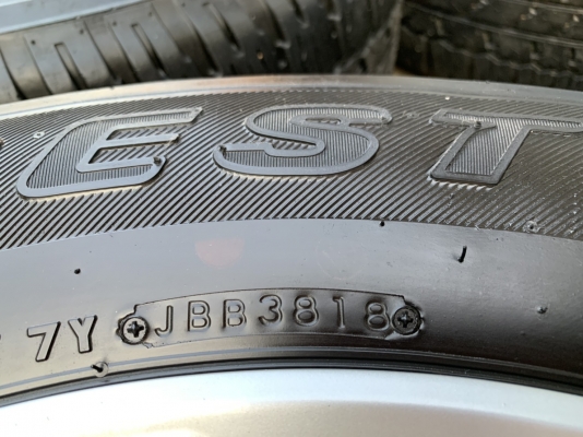 ล้อแม็ก Toyota Revo ขอบ 17 พร้อมยาง 265-65-17 Bridgestone ปลายปี 18