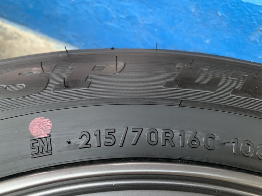 ล้อแม็ก ISUZU 1.9 Blue Power X-Series ขอบ 16 (ลายดาว) พร้อมยางใหม่ป้ายแดง 215-70-16 Dunlop ปี 19 สวยๆ