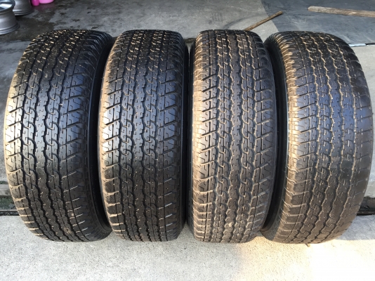 แม๊กอีซูซุ ขอบ17สีรมดำเดิมๆ-บริสโตน255/65/17ปี4014 รายละเอียดตามรูป ชุด4500บาท.โทร0879050181.ส่งได้